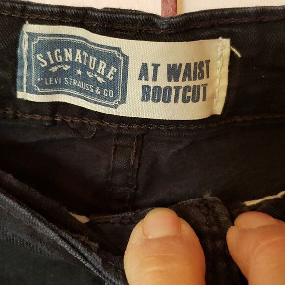 Signature Levi Strauss Black At Waist Boot Cut Jeans - Picture 8 of 10